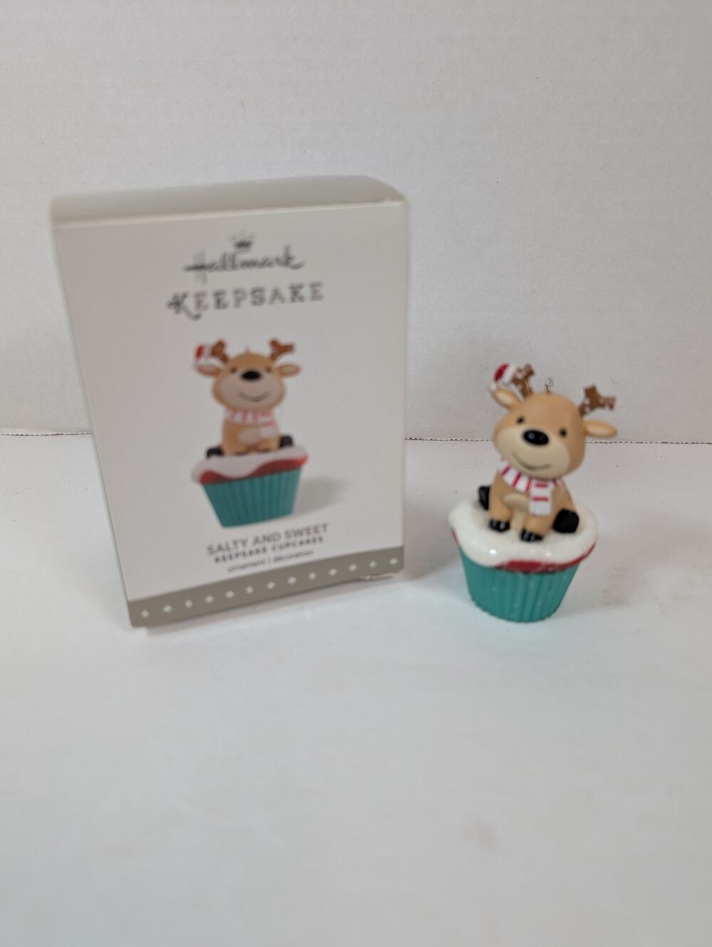 Hallmark Keepsake Ornament 2015 Sweet And Salty Cupcakes #5 Monthly Series MIB